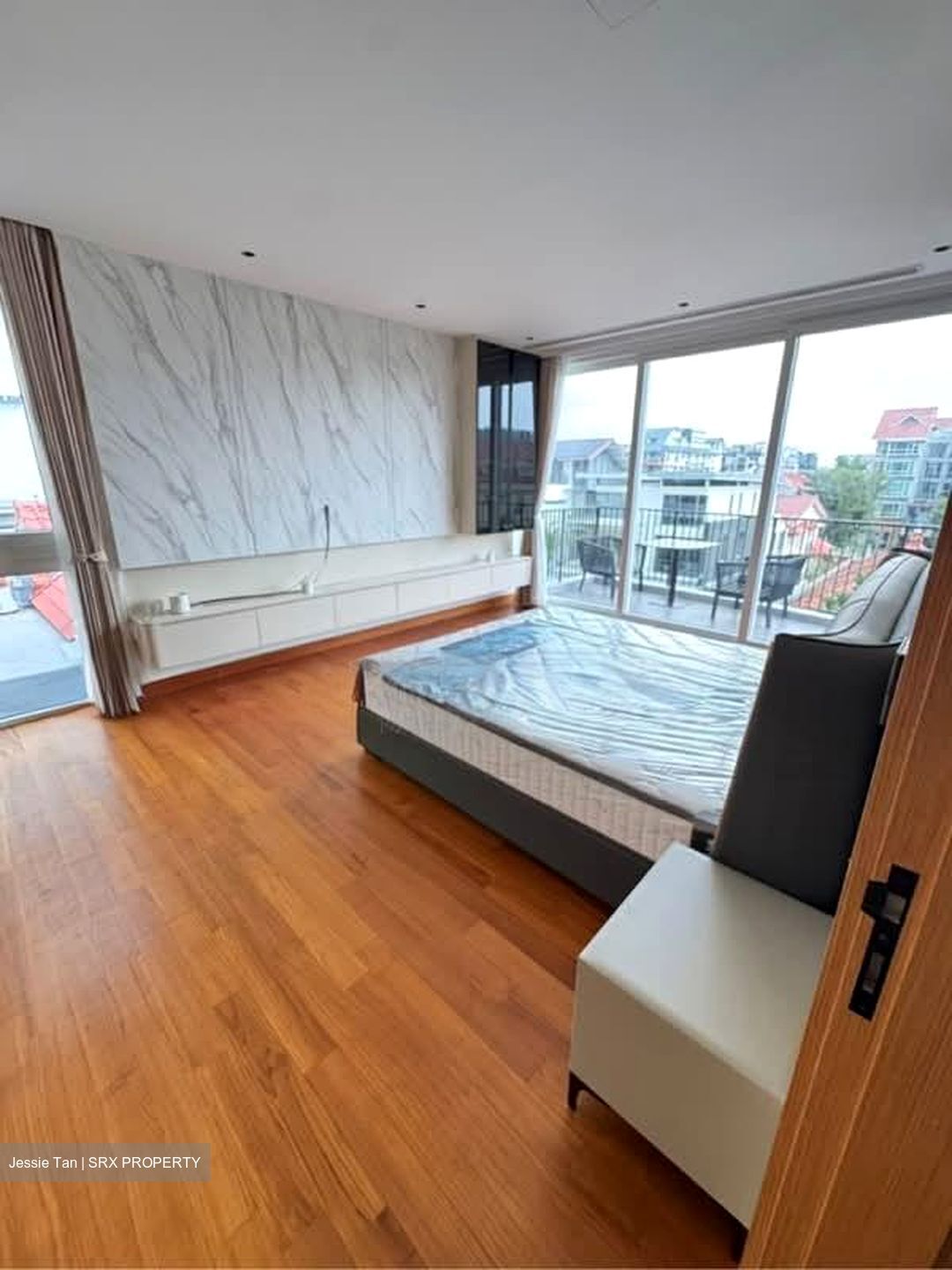 Grace Garden (D15), Terrace #530279761